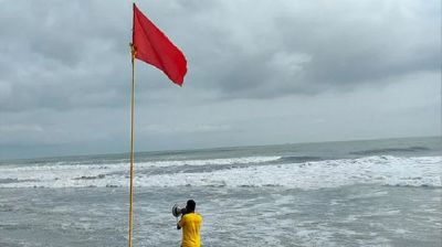 দেশের চারটি সমুদ্র বন্দরে ৩ নম্বর সতর্ক সংকেত