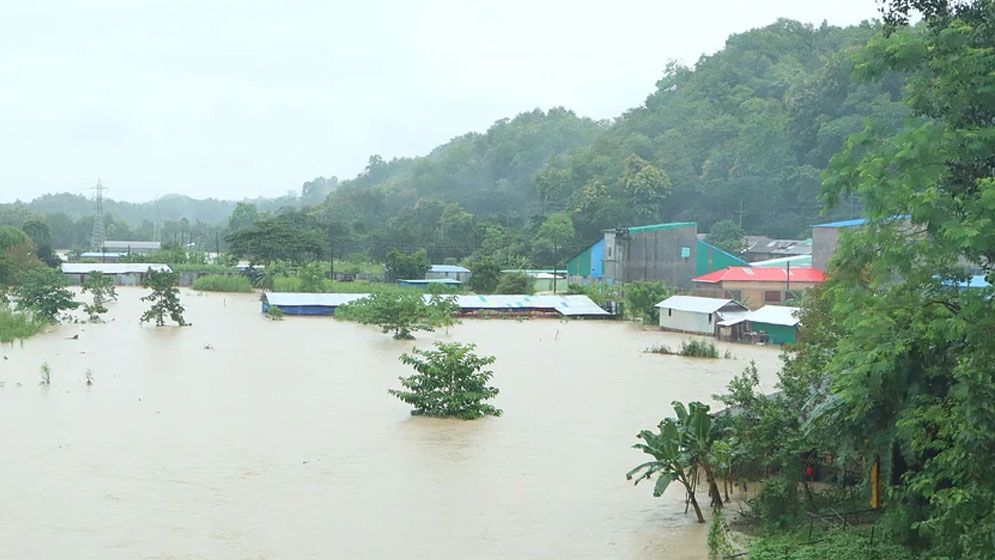 বন্যায় ক্ষতিগ্রস্ত ২৯ লাখ মানুষ, মারা গেছেন দুজন