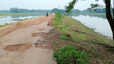 বন্যায় নেত্রকোণায় ক্ষতিগ্রস্ত ২০০ কিলোমিটার সড়ক-সেতু